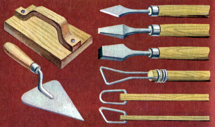Инструменты: терка и мастерок, резец и скоблилки